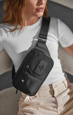 DarlaMBG belt bag for him and her. Unisex. Monochrome black. Markberg